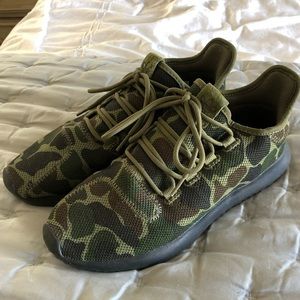 Adidas Camo sneakers size 9. Worn once